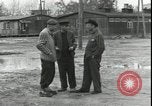 Standbild amerikanische Soldaten Linz Österreich, 1945, aus Sekunde 50 historischem Filmmaterial Videoclip 65675057509