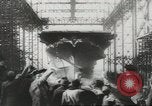 Standbild USS Ticonderoga einer Zeremonie Newport News Virginia USA, 1944, aus Sekunde 41 historischem Filmmaterial Videoclip 65675057517