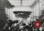 Standbild USS Ticonderoga einer Zeremonie Newport News Virginia USA, 1944, aus Sekunde 46 historischem Filmmaterial Videoclip 65675057517