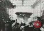 Standbild USS Ticonderoga einer Zeremonie Newport News Virginia USA, 1944, aus Sekunde 49 historischem Filmmaterial Videoclip 65675057517