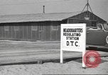 Standbild IX Corps Training Center United States USA, 1943, aus Sekunde 25 historischem Filmmaterial Videoclip 65675057525