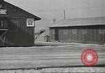 Standbild IX Corps Training Center United States USA, 1943, aus Sekunde 32 historischem Filmmaterial Videoclip 65675057525