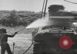 Standbild Kampffahrzeuge dekontamination Maryland United States USA, 1942, aus Sekunde 33 historischem Filmmaterial Videoclip 65675057537