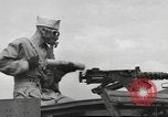 Standbild Kampffahrzeuge dekontamination Maryland United States USA, 1942, aus Sekunde 14 historischem Filmmaterial Videoclip 65675057538