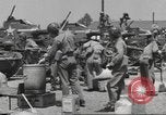 Standbild Kampffahrzeuge dekontamination Maryland United States USA, 1942, aus Sekunde 40 historischem Filmmaterial Videoclip 65675057538