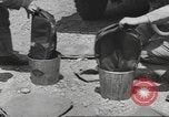 Standbild Kampffahrzeuge dekontamination Maryland United States USA, 1942, aus Sekunde 47 historischem Filmmaterial Videoclip 65675057538