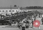 Standbild Kampffahrzeuge dekontamination Maryland United States USA, 1942, aus Sekunde 50 historischem Filmmaterial Videoclip 65675057538