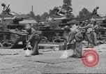 Standbild Kampffahrzeuge dekontamination Maryland United States USA, 1942, aus Sekunde 57 historischem Filmmaterial Videoclip 65675057538