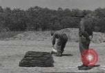Image de destruction de munitions United States USA, 1959, de la seconde 17 séquences d'archives historiques vidéo 65675057544