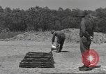 Image de destruction de munitions United States USA, 1959, de la seconde 24 séquences d'archives historiques vidéo 65675057544