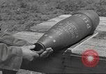Image de destruction de munitions United States USA, 1959, de la seconde 31 séquences d'archives historiques vidéo 65675057547