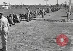 Standbild Army Air Corps Rekruten in der Grundausbildung Saint Petersburg Florida USA, 1942, aus Sekunde 13 historischem Filmmaterial Videoclip 65675057548