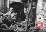 Standbild Quartiermeister Korps Italien, 1945, aus Sekunde 29 historischem Filmmaterial Videoclip 65675057552