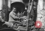 Standbild Quartiermeister Korps Italien, 1945, aus Sekunde 33 historischem Filmmaterial Videoclip 65675057552