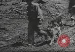Standbild Quartiermeister Korps Pacific Theater, 1945, aus Sekunde 46 historischem Filmmaterial Videoclip 65675057555