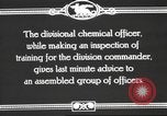 Standbild Chemische Kriegsführung Service Training für amerikanische Soldaten United States USA, 1917, aus Sekunde 32 historischem Filmmaterial Videoclip 65675057559