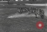Standbild Gas attack Training für US Army Ersten Weltkrieg United States USA, 1917, aus Sekunde 14 historischem Filmmaterial Videoclip 65675057560