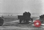 Standbild Gas attack Training für US Army Ersten Weltkrieg United States USA, 1917, aus Sekunde 36 historischem Filmmaterial Videoclip 65675057560