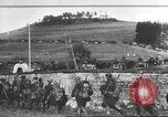 Standbild Gas attack Training für US Army Ersten Weltkrieg United States USA, 1917, aus Sekunde 45 historischem Filmmaterial Videoclip 65675057560