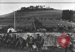 Standbild Gas attack Training für US Army Ersten Weltkrieg United States USA, 1917, aus Sekunde 46 historischem Filmmaterial Videoclip 65675057560