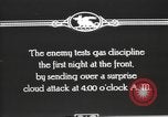 Standbild Gas attack Training für US Army Ersten Weltkrieg United States USA, 1917, aus Sekunde 56 historischem Filmmaterial Videoclip 65675057560