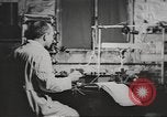 Image Dr Elmer S IME United States USA, 1937, de la seconde 3 séquences d'archives historiques vidéo 65675057570