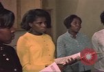 Standbild HUD Wald Höhen Housing Project Mississippi United States USA, 1966, aus Sekunde 31 historischem Filmmaterial Videoclip 65675057576