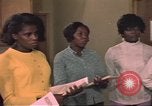Standbild HUD Wald Höhen Housing Project Mississippi United States USA, 1966, aus Sekunde 32 historischem Filmmaterial Videoclip 65675057576