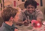 Standbild Housing Project  Mississippi United States USA, 1967, aus Sekunde 45 historischem Filmmaterial Videoclip 65675057577