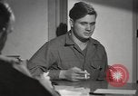 Standbild Zweiten Weltkrieg psychiatrische Opfer Brentwood New York USA, 1948, aus Sekunde 14 historischem Filmmaterial Videoclip 65675057581