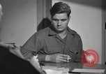 Standbild Zweiten Weltkrieg psychiatrische Opfer Brentwood New York USA, 1948, aus Sekunde 16 historischem Filmmaterial Videoclip 65675057581