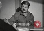 Standbild Zweiten Weltkrieg psychiatrische Opfer Brentwood New York USA, 1948, aus Sekunde 20 historischem Filmmaterial Videoclip 65675057581