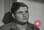 Standbild Zweiten Weltkrieg psychiatrische Opfer Brentwood New York USA, 1948, aus Sekunde 47 historischem Filmmaterial Videoclip 65675057581