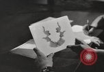 Standbild Zweiten Weltkrieg psychiatrische Opfer Brentwood New York USA, 1948, aus Sekunde 50 historischem Filmmaterial Videoclip 65675057586