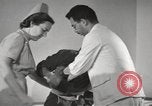 Standbild psychiatrische Betreuung von Zweiten Weltkrieg Opfer Brentwood New York USA, 1948, aus Sekunde 34 historischem Filmmaterial Videoclip 65675057587