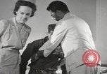 Standbild psychiatrische Betreuung von Zweiten Weltkrieg Opfer Brentwood New York USA, 1948, aus Sekunde 35 historischem Filmmaterial Videoclip 65675057587