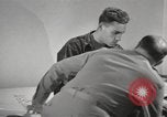 Standbild psychiatrische Betreuung von Zweiten Weltkrieg Opfer Brentwood New York USA, 1948, aus Sekunde 48 historischem Filmmaterial Videoclip 65675057587
