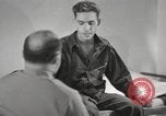 Standbild psychiatrische Betreuung von Zweiten Weltkrieg Opfer Brentwood New York USA, 1948, aus Sekunde 51 historischem Filmmaterial Videoclip 65675057587