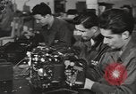 Standbild Ergotherapie Zweiten Weltkrieg geistige Opfer Brentwood New York USA, 1948, aus Sekunde 17 historischem Filmmaterial Videoclip 65675057588