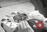 Standbild Ergotherapie Zweiten Weltkrieg geistige Opfer Brentwood New York USA, 1948, aus Sekunde 32 historischem Filmmaterial Videoclip 65675057588