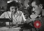 Standbild Ergotherapie Zweiten Weltkrieg geistige Opfer Brentwood New York USA, 1948, aus Sekunde 33 historischem Filmmaterial Videoclip 65675057588
