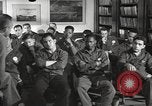 Standbild Gruppentherapie für Zweiten Weltkrieg Opfer Brentwood New York USA, 1948, aus Sekunde 30 historischem Filmmaterial Videoclip 65675057589