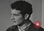 Standbild Hypnose für Zweiten Weltkrieg psychische Patienten Brentwood New York USA, 1948, aus Sekunde 13 historischem Filmmaterial Videoclip 65675057590
