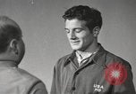 Standbild Hypnose für Zweiten Weltkrieg psychische Patienten Brentwood New York USA, 1948, aus Sekunde 29 historischem Filmmaterial Videoclip 65675057590