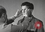 Standbild Hypnose für Zweiten Weltkrieg psychische Patienten Brentwood New York USA, 1948, aus Sekunde 35 historischem Filmmaterial Videoclip 65675057590