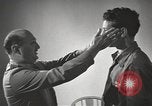 Standbild Hypnose für Zweiten Weltkrieg psychische Patienten Brentwood New York USA, 1948, aus Sekunde 42 historischem Filmmaterial Videoclip 65675057590