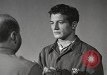 Standbild Hypnose für Zweiten Weltkrieg psychische Patienten Brentwood New York USA, 1948, aus Sekunde 58 historischem Filmmaterial Videoclip 65675057590
