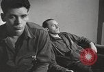 Standbild Zweiten Weltkrieg Veteran psychiatrische Behandlung Brentwood New York USA, 1948, aus Sekunde 20 historischem Filmmaterial Videoclip 65675057592