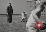 Standbild Zweiten Weltkrieg Veteran psychiatrische Behandlung Brentwood New York USA, 1948, aus Sekunde 60 historischem Filmmaterial Videoclip 65675057592