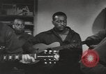 Standbild Zweiten Weltkrieg PTSD Opfer Brentwood New York USA, 1948, aus Sekunde 12 historischem Filmmaterial Videoclip 65675057594